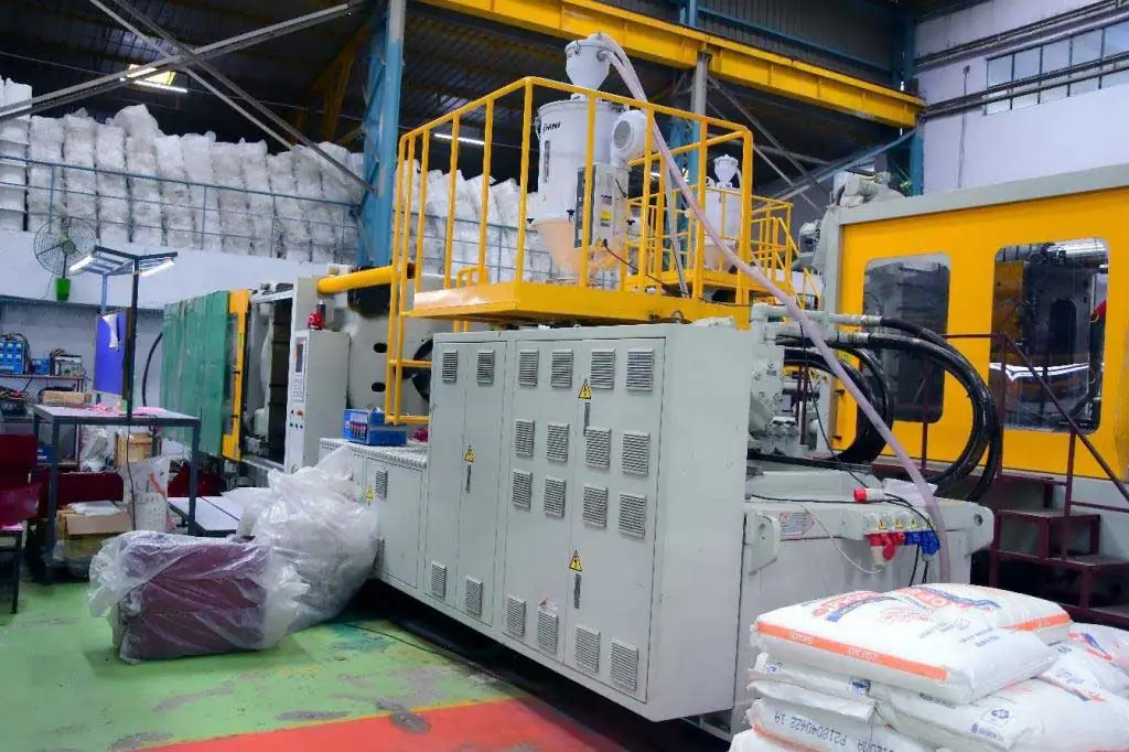 With Chen Hsong's full technical support besides supporting Wybor on processing parameter settings etc. they have achieved the good production and quality efficiency due to the following latest technologies adopted by by Chen Hsong.