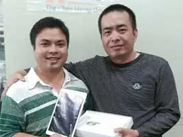 The first winner of ipad at ChinaPlas 2015 Grand Lucky Draw